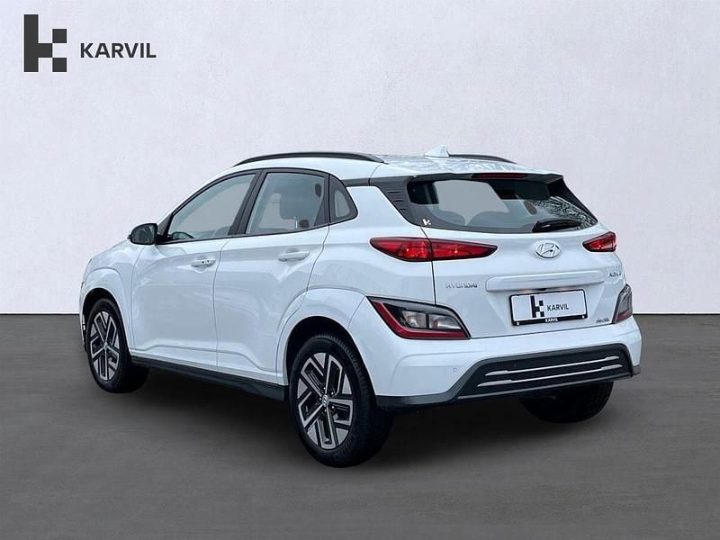 Brugt Hyundai Kona Select 100 kW (136 HK) 2022 Atlas white SUV