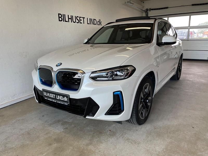 Perlemorshvid Brugt 2023 BMW iX3 M Sport SUV | 349.900 kr. (Super pris) - Billede 1/4