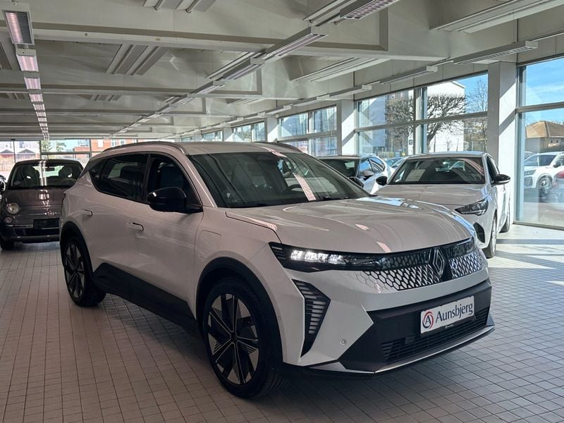 Hvid Ny 2025 Renault Scénic Techno MPV | 268.500 kr. (God pris) - Billede 1/4