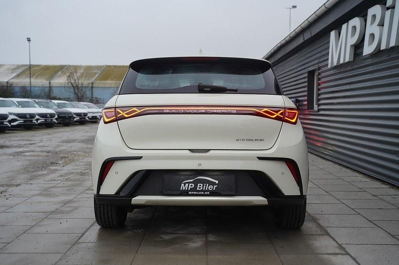 Brugt BYD Dolphin Comfort 150 kW (204 HK) 2024 Beige Hatchback