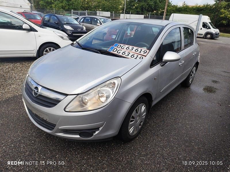Brugt Opel Corsa Business 75 HK (55 kW) 2007 Hatchback