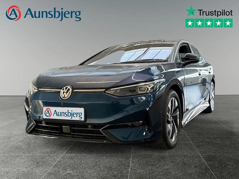 Blå metal Brugt 2024 VW ID.7 Pro Hatchback | 354.500 kr. (Fair pris) - Billede 1/4