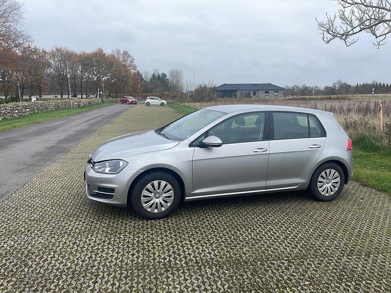 Gråmetal Brugt 2015 VW Golf VII Edition Hatchback | 72.900 kr. (Super pris) - Billede 1/4