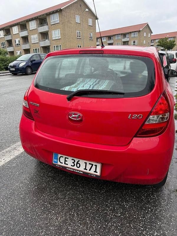 Brugt Hyundai i20 159 HK (116 kW) 2011 Grå Hatchback