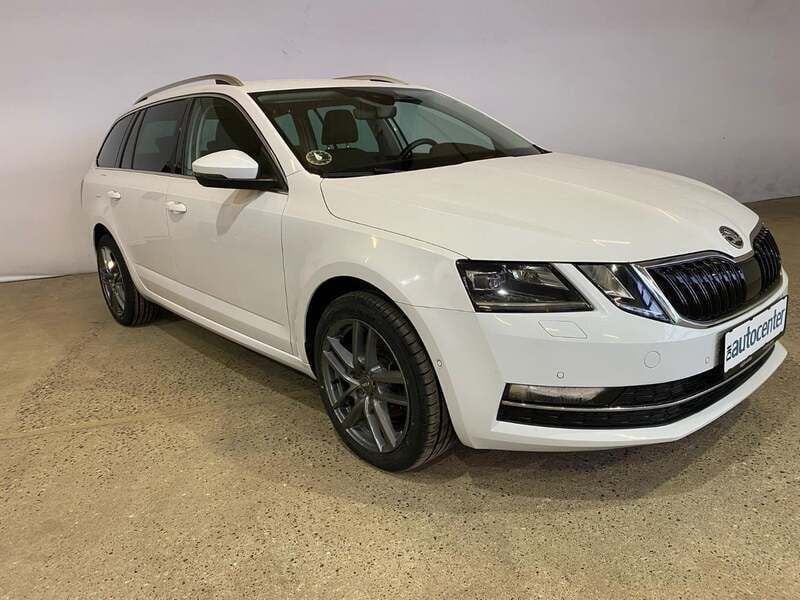 Hvid Brugt 2020 Skoda Octavia Style Stationcar | 129.800 kr. - Billede 1/4