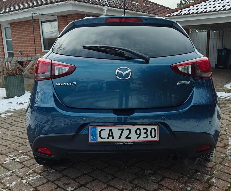 Brugt Mazda 2 Edition 90 HK (66 kW) 2018 Blå Hatchback