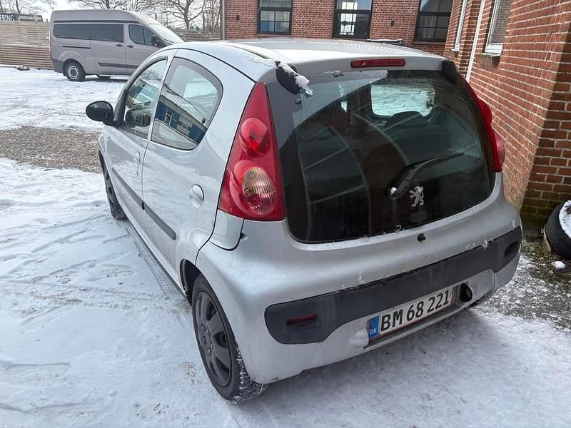 Brugt Peugeot 107 68 HK (50 kW) 2007 Hatchback