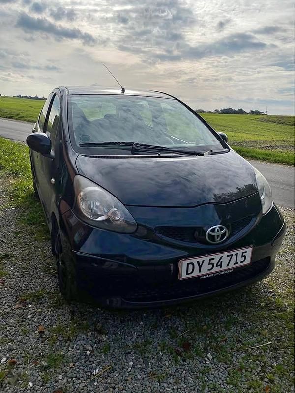 Brugt 2008 Toyota Aygo Hatchback | 17.500 kr. (Fair pris) - Billede 1/4
