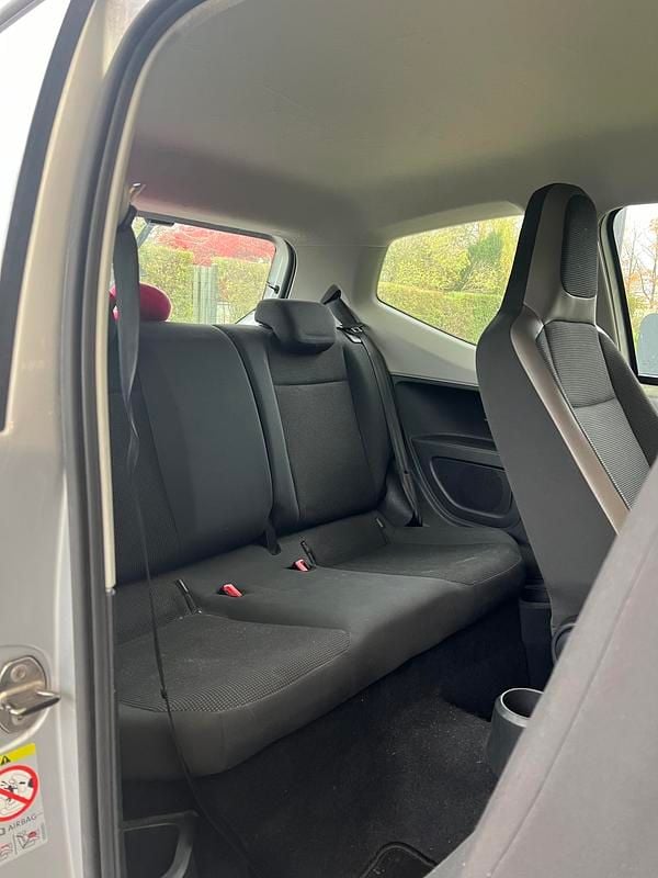 Sølvgrå Brugt 2012 VW up! high up! Hatchback | 74.000 kr. (Dyr) - Billede 1/6