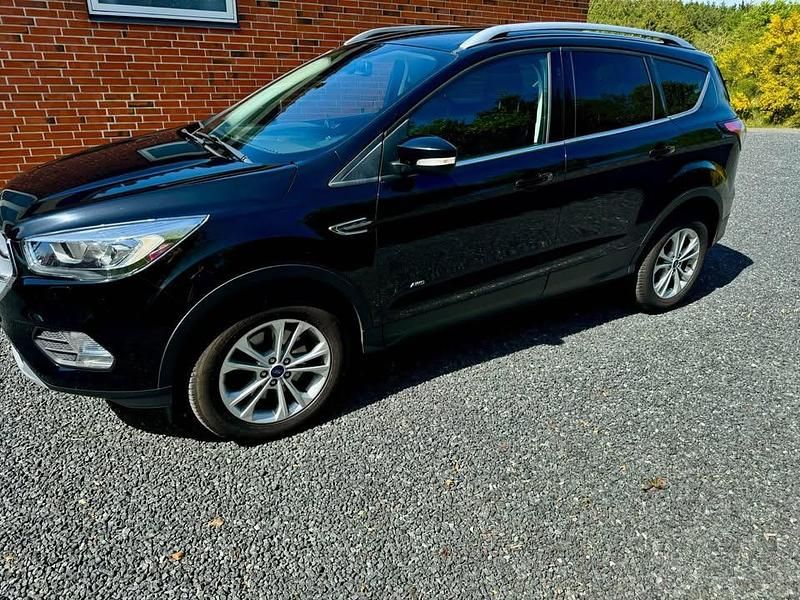 Brugt Ford Kuga 150 HK (110 kW) 2017 Sort SUV