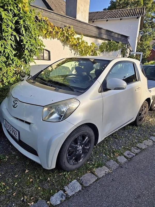 Brugt 2009 Toyota iQ Hatchback | 27.000 kr. - Billede 1/4