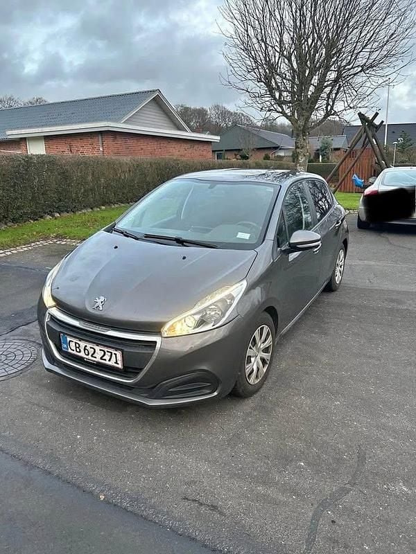 Grå Brugt 2018 Peugeot 208 Envy Hatchback | 65.000 kr. (Fair pris) - Billede 1/4