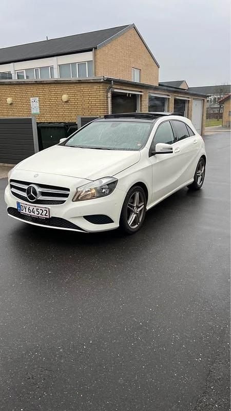 Brugt Mercedes A180 109 HK (80 kW) 2014 Hvid Hatchback