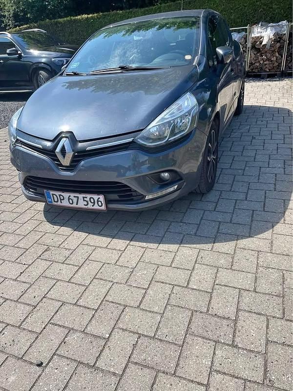 Grå Brugt 2019 Renault Clio IV Hatchback | 70.000 kr. (Fair pris) - Billede 1/4