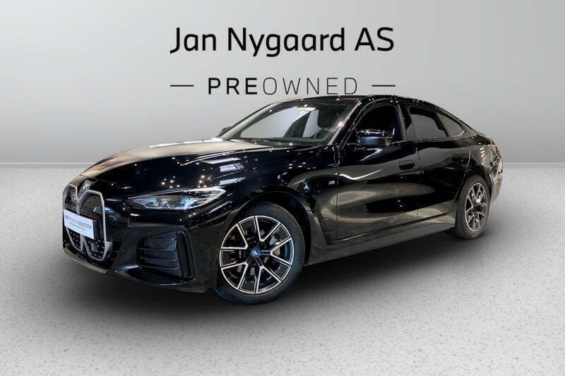 Sortmetal Brugt 2023 BMW i4 M Sport Sedan | 389.900 kr. (Fair pris) - Billede 1/4