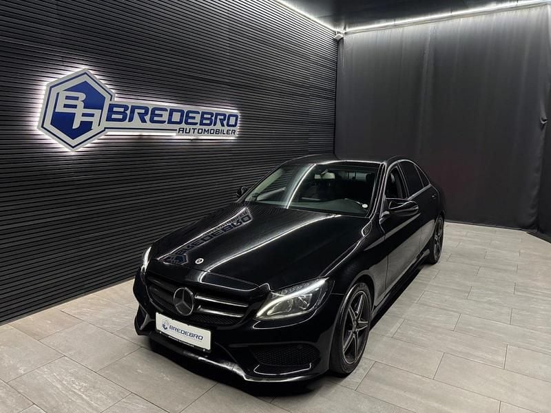 Sort Brugt 2017 Mercedes C220 AMG line Sedan | 239.500 kr. (Super pris) - Billede 1/4