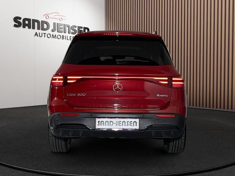 Brugt Mercedes EQB300 Premium 167 kW (228 HK) 2024 Rødmetal SUV