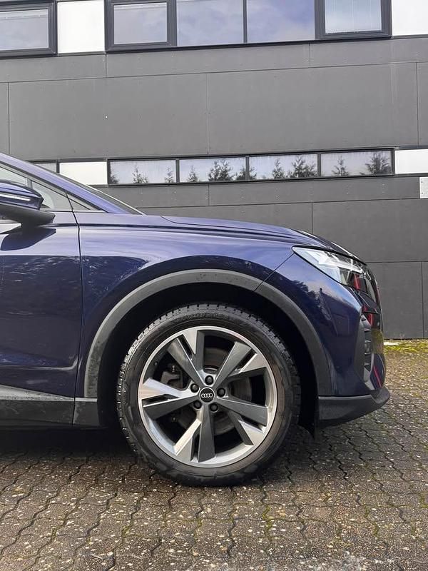 Brugt Audi Q4 e-tron Comfort 29 kW (40 HK) 2022 Blå SUV