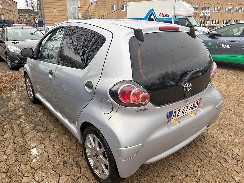 Brugt Toyota Aygo 68 HK (50 kW) 2009 Hatchback