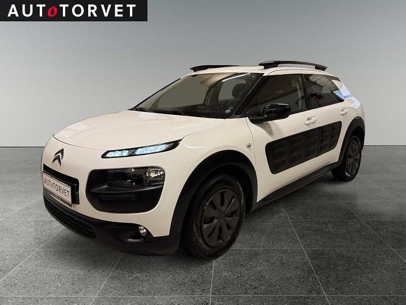 Hvid Brugt 2018 Citroën C4 Hatchback | 64.700 kr. (Fair pris) - Billede 1/4