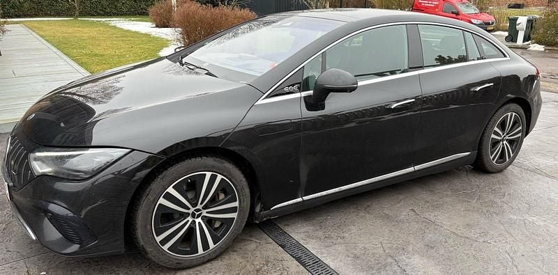 Brugt Mercedes EQE300 180 kW (245 HK) 2023 Sortmetal Sedan