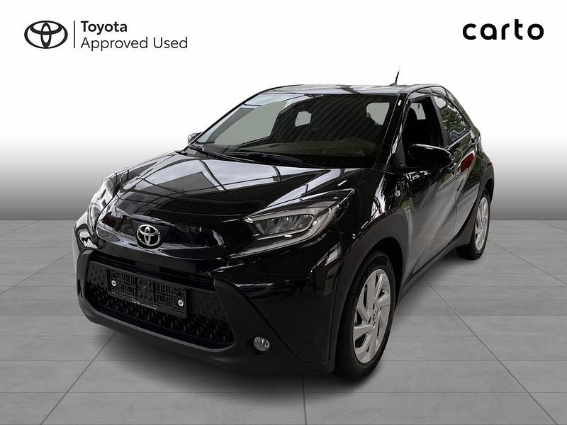 209 night sky black Ny 2025 Toyota Aygo Active Hatchback | 154.900 kr. (Fair pris) - Billede 1/3