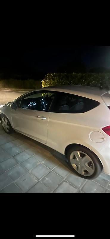 hvid Brugt 2018 Ford Fiesta Trend Hatchback | 79.500 kr. (Super pris) - Billede 1/4