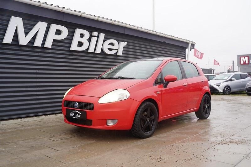 Rød Brugt 2007 Fiat Grande Punto Dynamic Hatchback | 9.900 kr. (Super pris) - Billede 1/4
