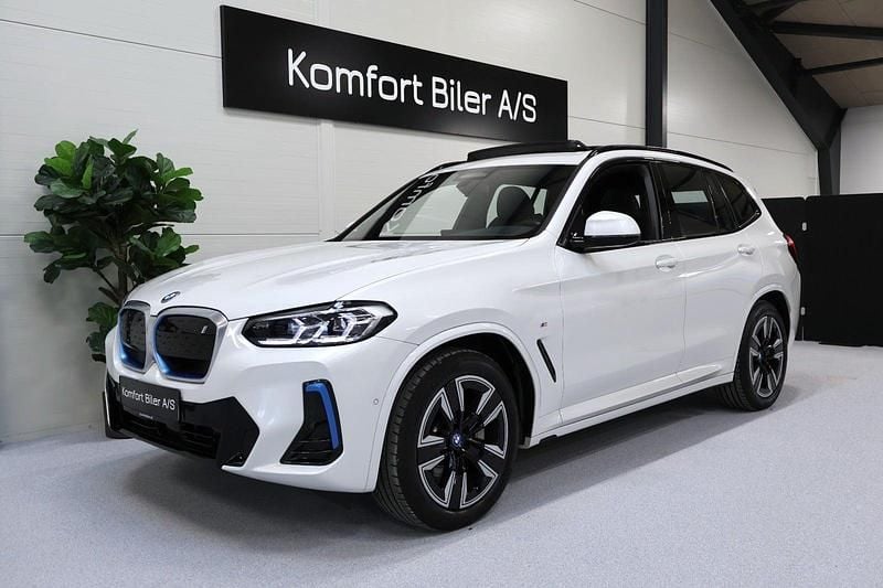 Hvidmetal Brugt 2023 BMW iX3 M Sport SUV | 354.800 kr. (Super pris) - Billede 1/4