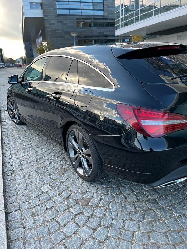 Brugt Mercedes CLA200 Shooting Brake 136 HK (100 kW) 2017 Sort Stationcar