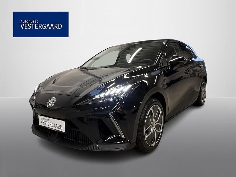 Sort Ny 2025 MG MG4 EV Luxury Hatchback | 195.100 kr. (Fair pris) - Billede 1/4