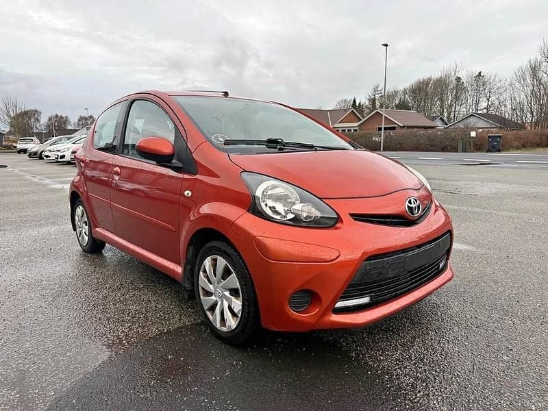 Brugt 2012 Toyota Aygo Hatchback | 21.900 kr. (Fair pris) - Billede 1/4