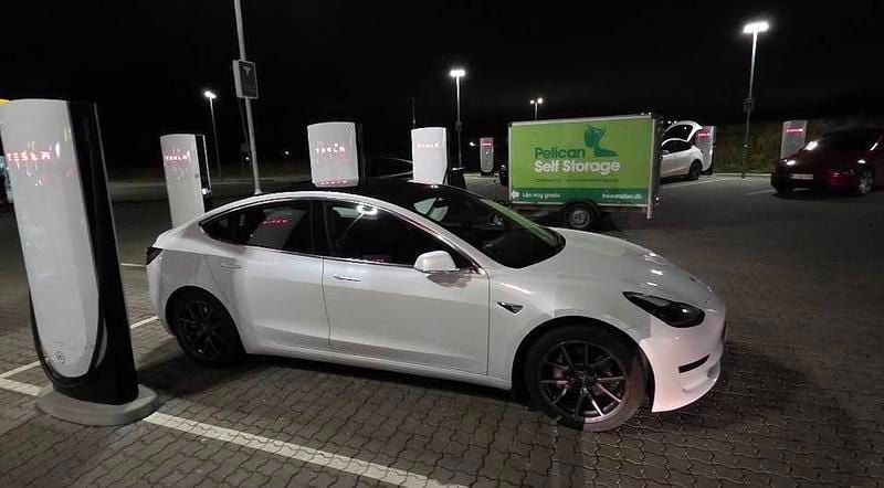 Brugt Tesla Model 3 Standard Range Plus 208 kW (283 HK) 2020 Hvid Sedan