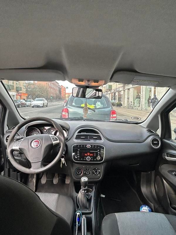 Brugt Fiat Punto Dynamic 85 HK (62 kW) 2013 Grå Hatchback