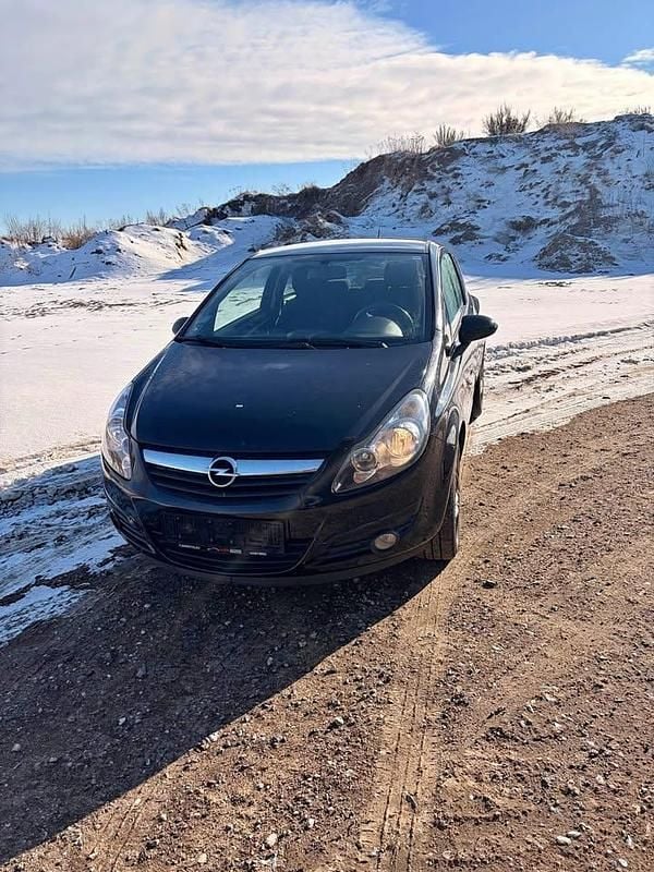 Brugt Opel Corsa Sport 101 HK (74 kW) 2010 Hatchback