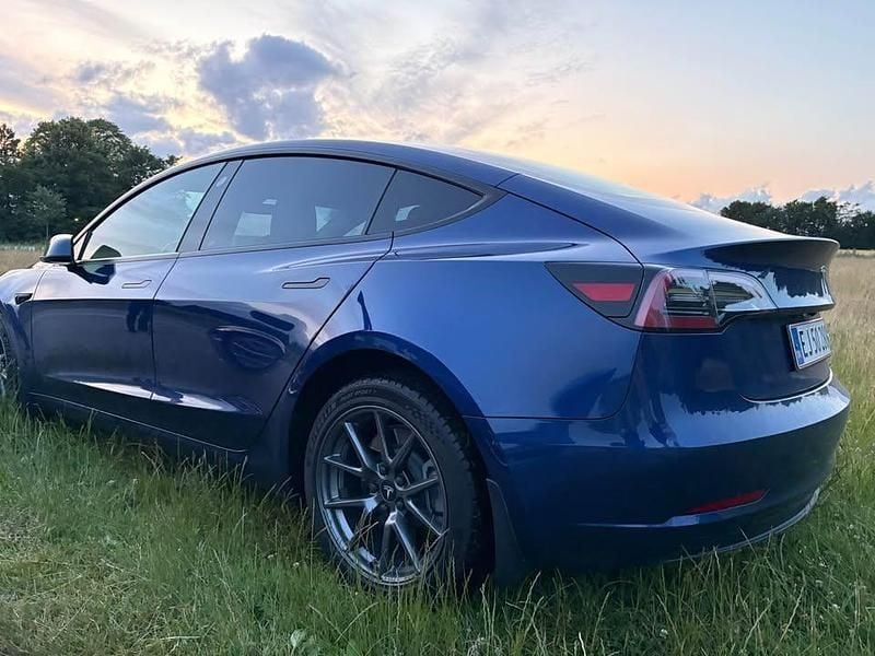 Brugt Tesla Model 3 208 kW (283 HK) 2023 Blå Sedan