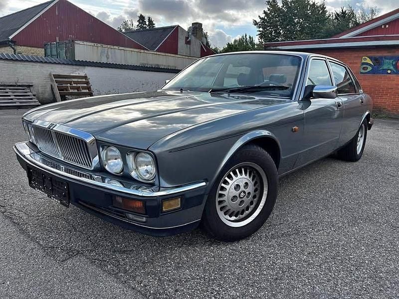 Brugt Jaguar XJ40 Sovereign 1992 Sedan
