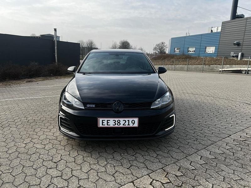 Brugt VW Golf VII GTE 204 HK (150 kW) 2018 Sort Hatchback