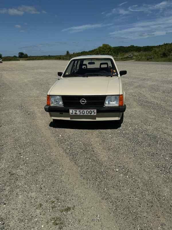 Brugt Opel Kadett 60 HK (44 kW) 1983 Øvrige