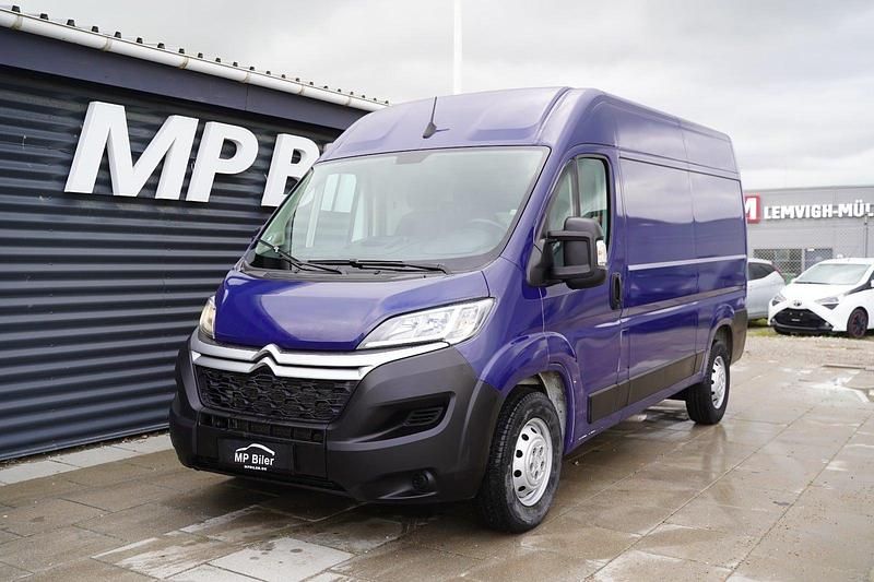 Hvid Brugt 2022 Citroën Jumper MPV | 169.900 kr. - Billede 1/4