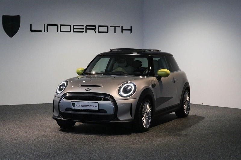Sølvmetal Brugt 2023 Mini Cooper SE Classic Hatchback | 175.000 kr. (Fair pris) - Billede 1/4