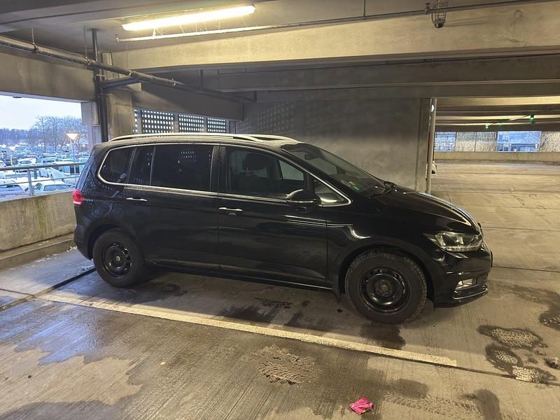 Brugt VW Touran Highline 190 HK (139 kW) 2016 Sort MPV