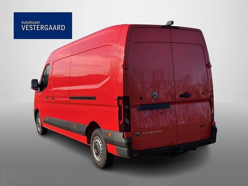 Brugt Renault Master 102 kW (140 HK) 2026 Rød MPV