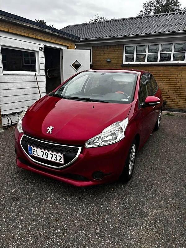 Rød Brugt 2014 Peugeot 208 Hatchback | 27.000 kr. (Fair pris) - Billede 1/4