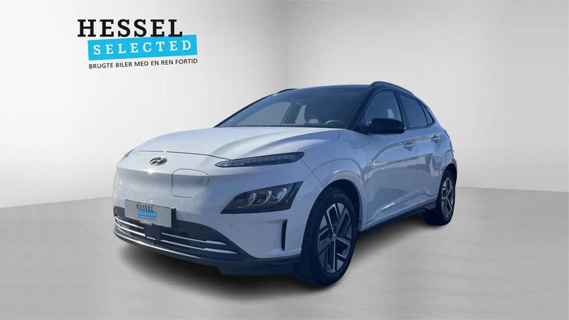 Chalk white / phantom black Brugt 2021 Hyundai Kona Premium SUV | 172.900 kr. (Fair pris) - Billede 1/4