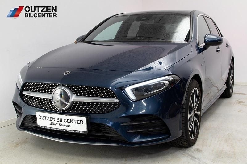 Brugt 2020 Mercedes A250 AMG line Sedan | 234.900 kr. - Billede 1/4
