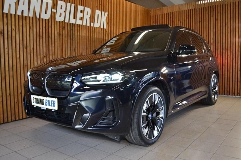 Carbonsortmetal Brugt 2022 BMW iX3 M Sport SUV | 389.800 kr. (God pris) - Billede 1/4