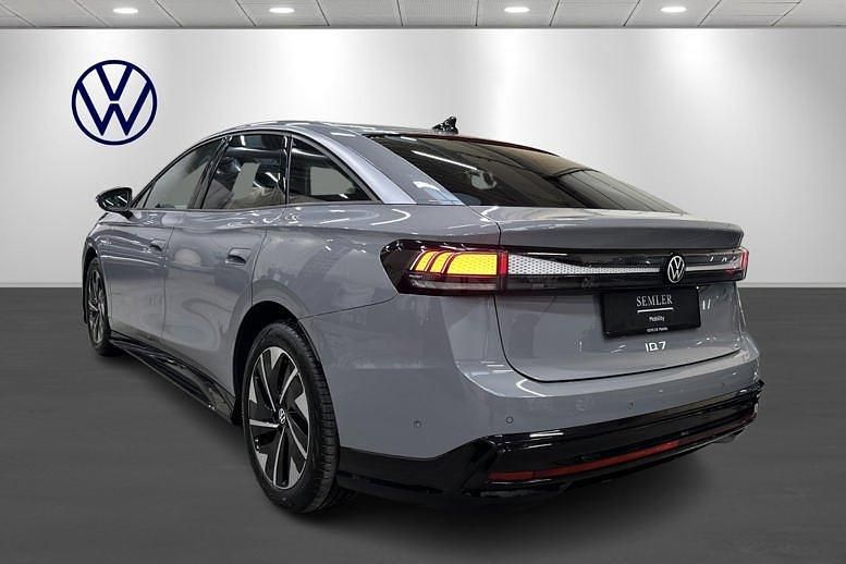 Brugt VW ID.7 Style 210 kW (286 HK) 2025 Grå Hatchback