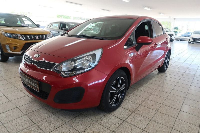 Rødmetal Brugt 2014 Kia Rio Hatchback | 79.900 kr. - Billede 1/4