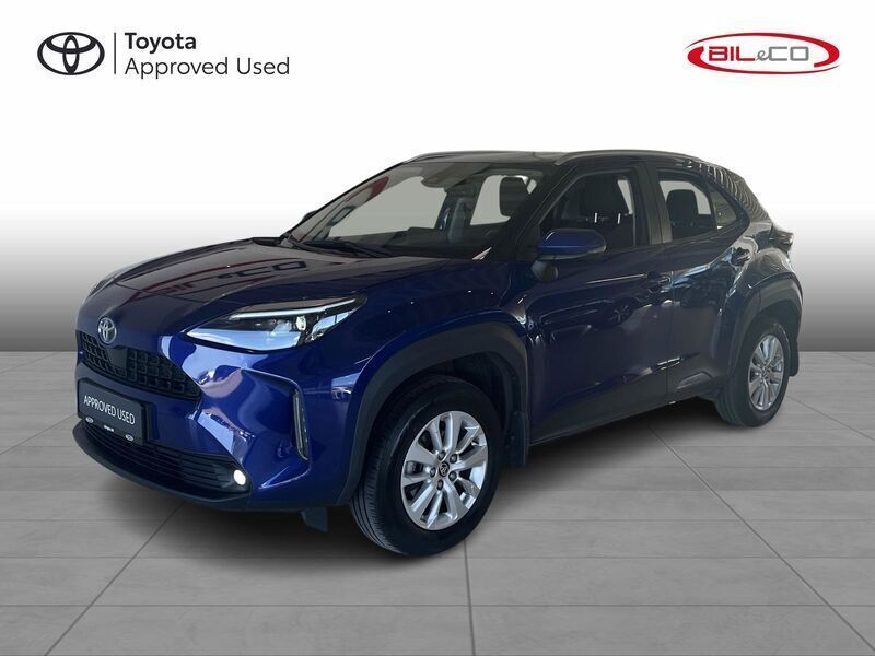 8w7 cobalt blue Brugt 2022 Toyota Yaris Cross Active SUV | 229.900 kr. (Fair pris) - Billede 1/4